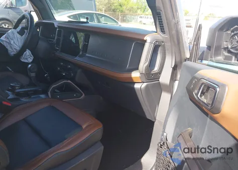 2024 Ford Bronco Outer Banks z USA, uszkodzony, nr VIN 1FMDE8BH9RLA87599